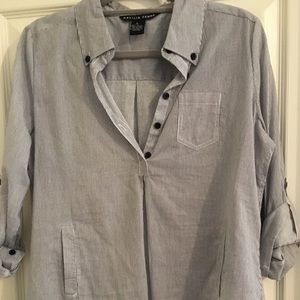 Pinstripe Top (stripes make picture blurry)